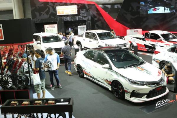 日本東京改裝車展覽會(www.hnhuay.cn)