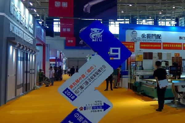 參加一次大型展會大約需要多少錢？(www.hnhuay.cn)