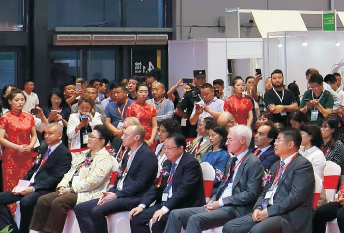 2020年秋季上海糖酒會舉辦時間和展位預訂工作(www.hnhuay.cn)