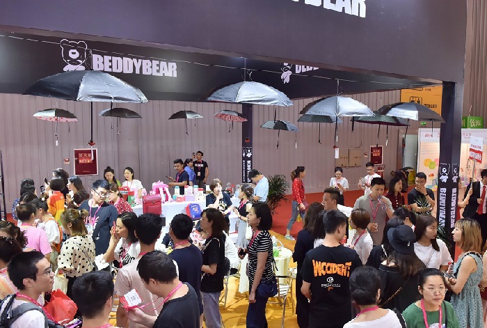 中國最大的禮品展會 深圳禮品展國內(nèi)第一展(www.hnhuay.cn)