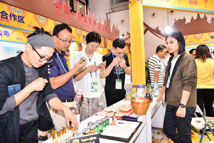 2020年中國東盟博覽會有哪些活動？包括系列展會和會議活動安排(www.hnhuay.cn)