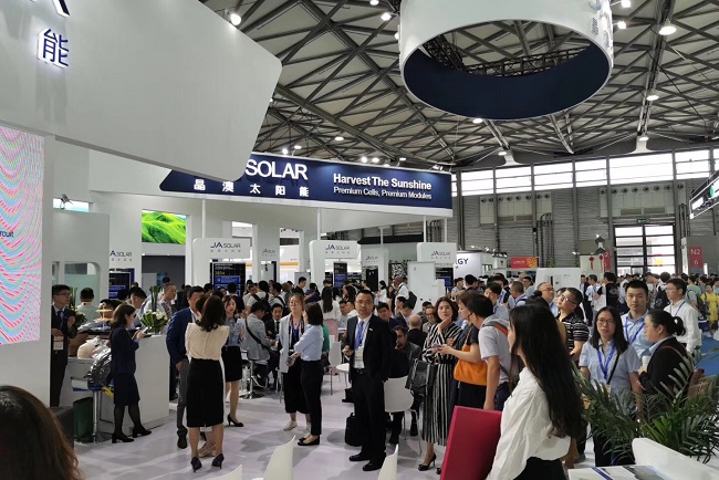2021年上海太陽能光伏展覽會舉辦時間定為6月(www.hnhuay.cn)