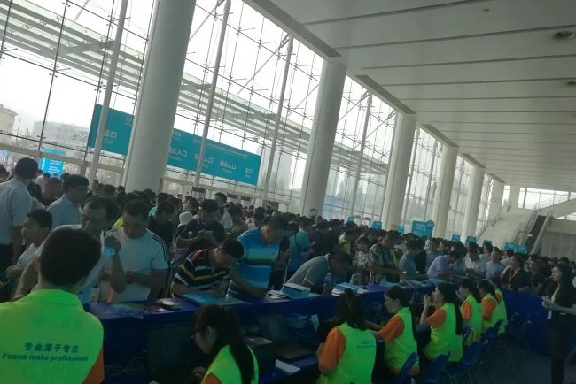 青島國際鞋業展覽會QLSF(www.hnhuay.cn)