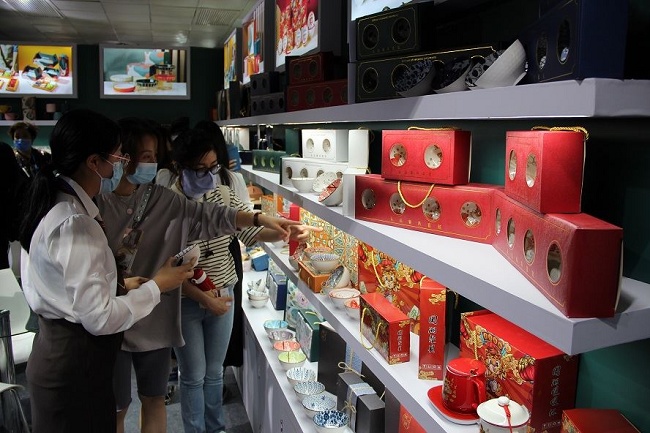 2021第44屆北京禮品展覽會9月16日閉幕(www.hnhuay.cn)