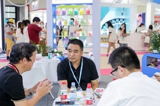 上海個(gè)人護(hù)理及美容健康電器展覽會(huì)(www.hnhuay.cn)