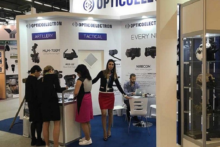 法國巴黎軍警防務展覽會Eurosatory(www.hnhuay.cn)