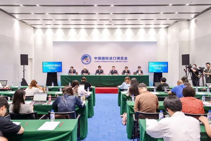 2024年第七屆上海進(jìn)口博覽會(huì)進(jìn)入倒計(jì)時(shí)，籌辦工作已從招展為主轉(zhuǎn)向辦展為主(www.hnhuay.cn)
