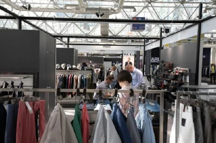 2024俄羅斯CPM服裝展將于2月19日在莫斯科舉行，該展是中國服裝企業不容錯過的世界三大服裝展(www.hnhuay.cn)
