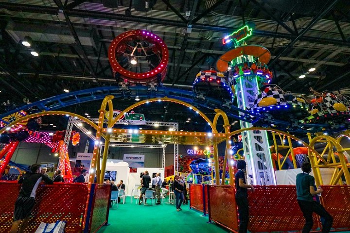 美國奧蘭多主題公園及游樂設備展覽會IAAPA North America(www.hnhuay.cn)