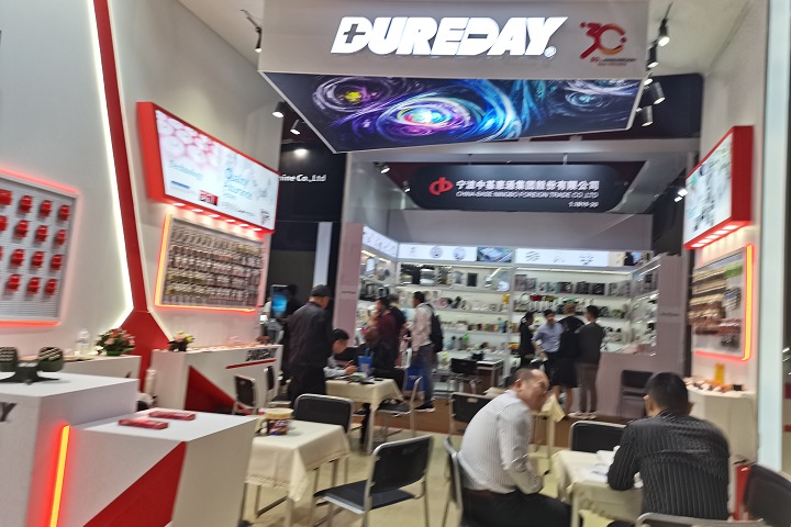 2025年第18屆中東迪拜國際照明展覽會將于1月14-16日舉辦(www.hnhuay.cn)