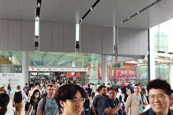 2025年阿聯酋迪拜航空航天展覽會Dubai Airshow將于11月17-21日舉辦(www.hnhuay.cn)