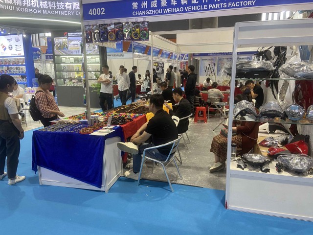 2025年俄羅斯國際美容美發(fā)美甲展覽會春季InterCharm Professional：見證北國時尚與美容科技的華麗碰撞(www.hnhuay.cn)