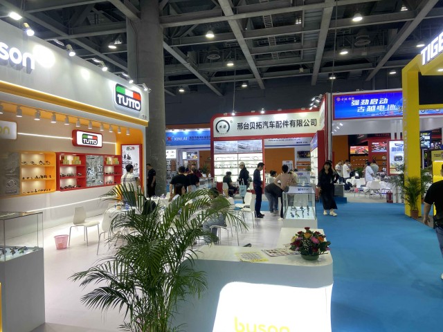 2025年波蘭華沙摩托車及自行車展覽會Warsaw Motorcycle Show時間以及地點(www.hnhuay.cn)