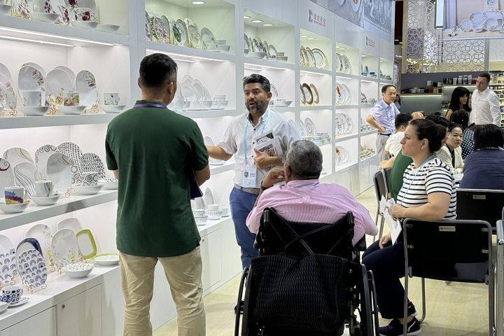 2025年越南胡志明醫(yī)療器械及醫(yī)藥展覽會VIETNAM MEDI-PHARM EXPO-點擊報名參展(www.hnhuay.cn)